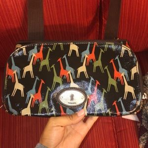 NWOT Fossil cross body purse!!!